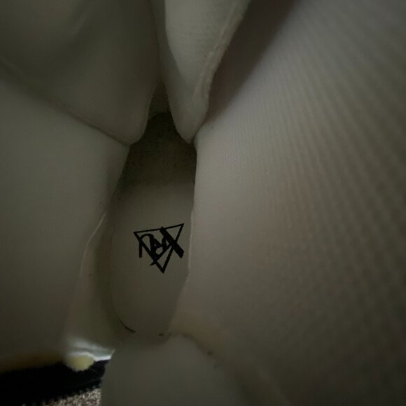 YRU Dune Yin Yang Buckle Wedge Platform Boots - Picture 7 of 11